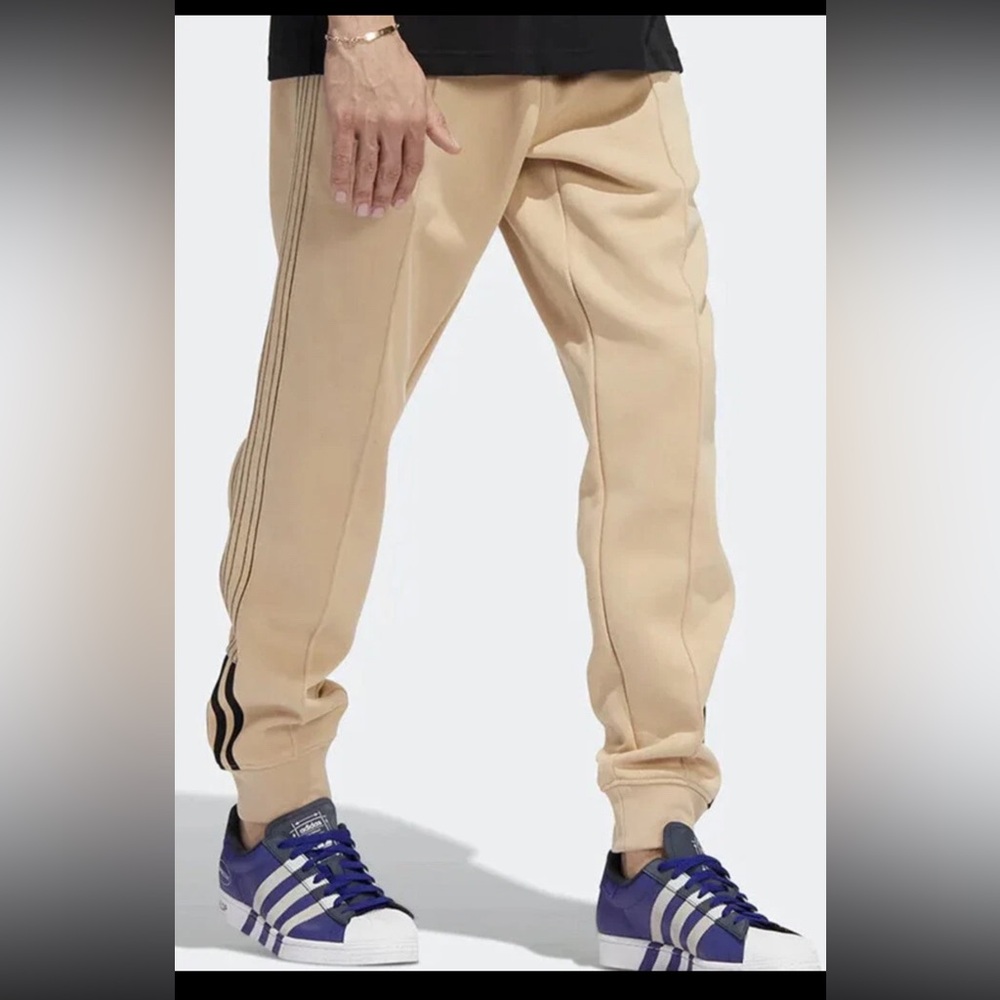 Adidas Original Fleece Joggers Size Large Beige/ Black - Picture 3 of 16